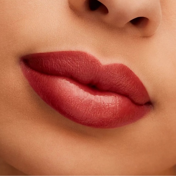 Mac Cosmetics Lusterglass Sheer-Shine Lipstick in Business Casual New - Picture 7 of 10